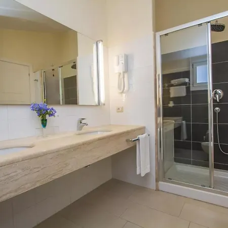 Hotel Suneva Wellness&golf,